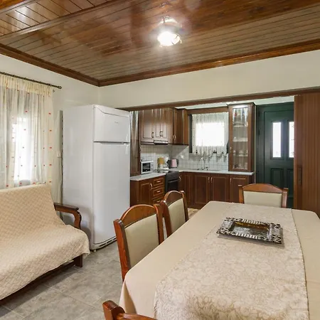 Konstas Stone Island House In Meganisi * Spartokhórion