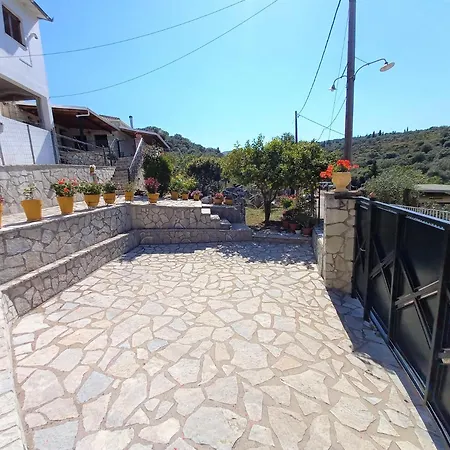 Konstas Stone Island House In Meganisi