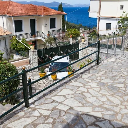 Konstas Stone Island House In Meganisi *