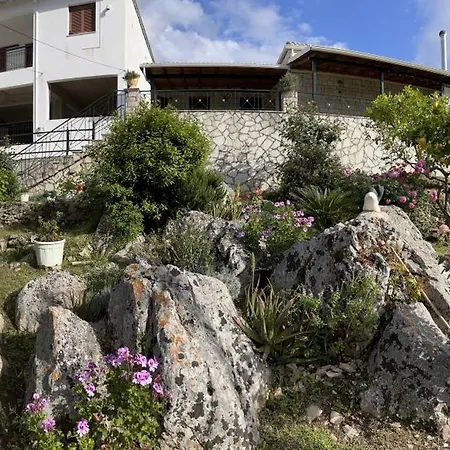 Konstas Stone Island House In Meganisi Spartokhórion