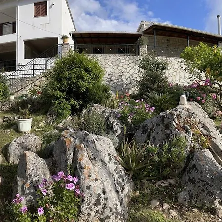 Konstas Stone Island House In Meganisi Spartokhórion
