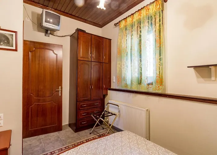 Σπίτι διακοπών Konstas Stone Island House In Meganisi *