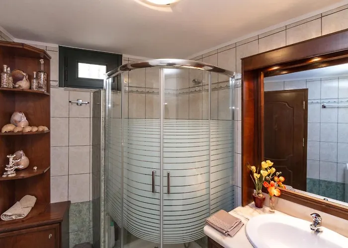 Konstas Stone Island House In Meganisi Σπίτι διακοπών Σπαρτοχώρι