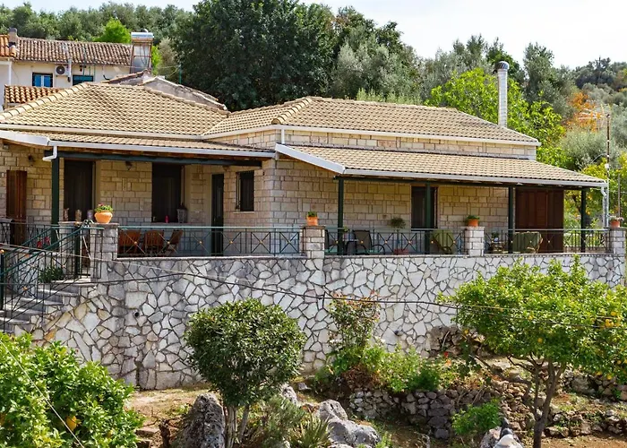 Konstas Stone Island House In Meganisi * Σπαρτοχώρι