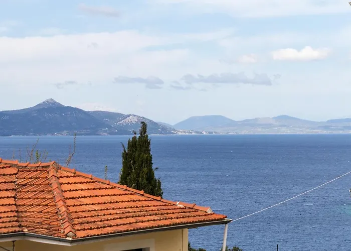 Konstas Stone Island House In Meganisi Σπίτι διακοπών *