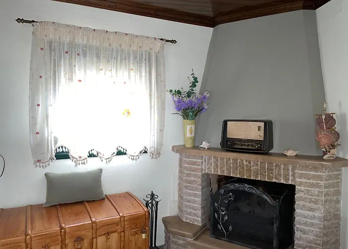 Konstas Stone Island House In Meganisi * Σπαρτοχώρι